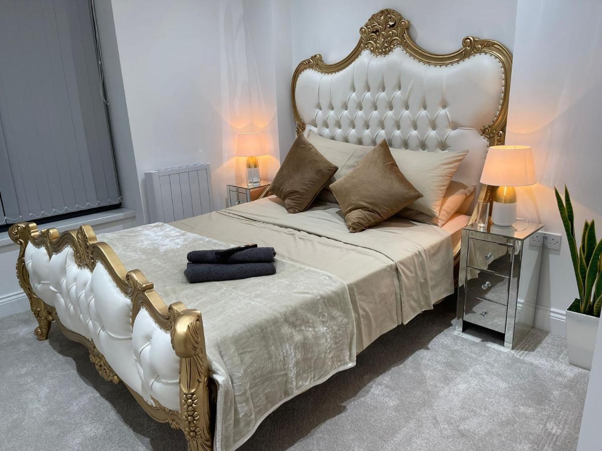 Salt Hill Windsor Legoland Eton Heathrow Luxury 2 Bed 1 Bath Free Parking Διαμέρισμα Σλόουθ Εξωτερικό φωτογραφία