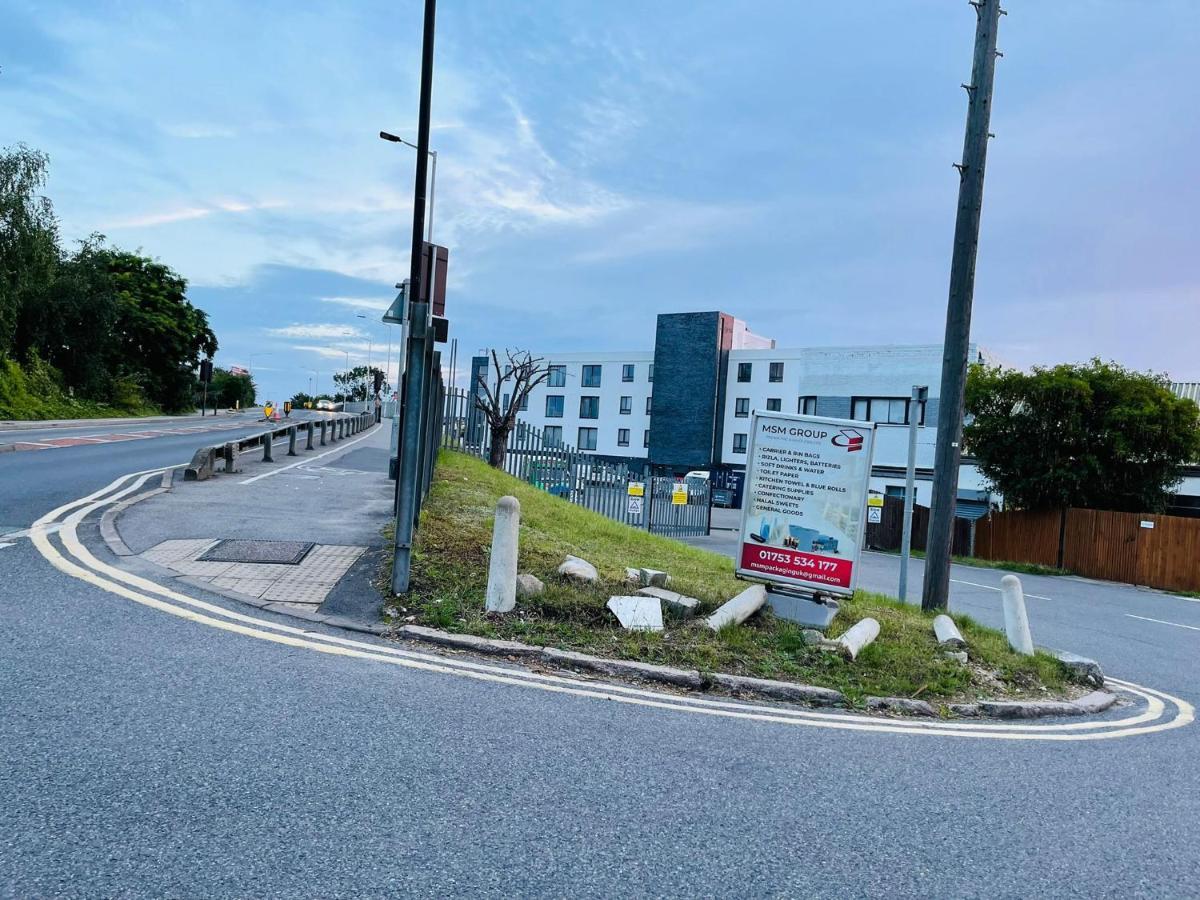 Salt Hill Windsor Legoland Eton Heathrow Luxury 2 Bed 1 Bath Free Parking Διαμέρισμα Σλόουθ Εξωτερικό φωτογραφία